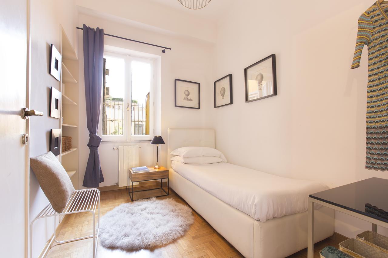Romac Condotti With 3 Bedrooms Near The Spanish Steps ภายนอก รูปภาพ